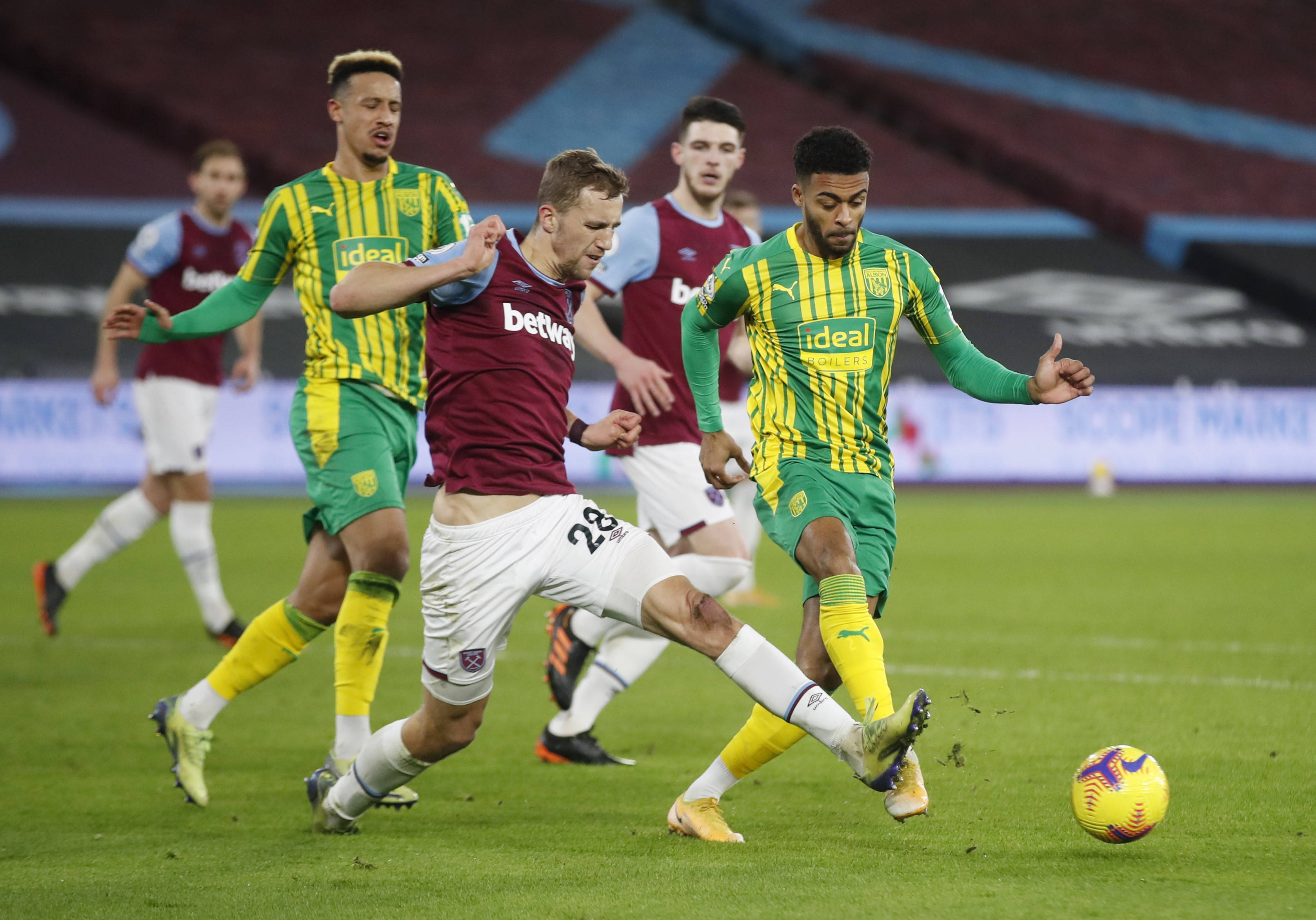 并在欧洲赛 并在欧洲赛